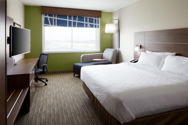 Images Holiday Inn Express & Suites Cincinnati North - Liberty Way by IHG