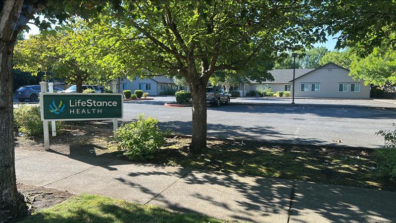 Images LifeStance Therapists & Psychiatrists Vancouver