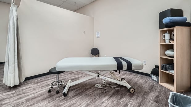 Images Canyon Lake Chiropractic and Physical Therapy