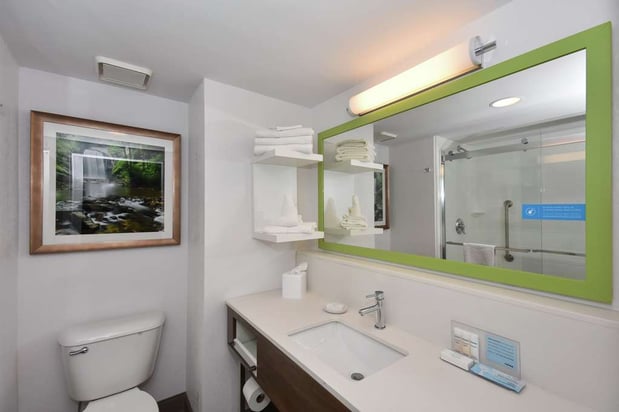 Images Hampton Inn Brevard