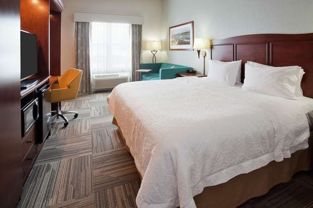 Images Hampton Inn Duluth Canal Park
