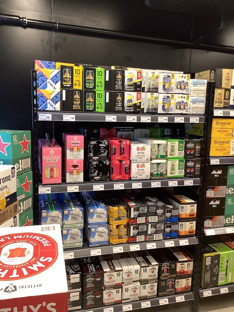 Images Liquorland Pallara