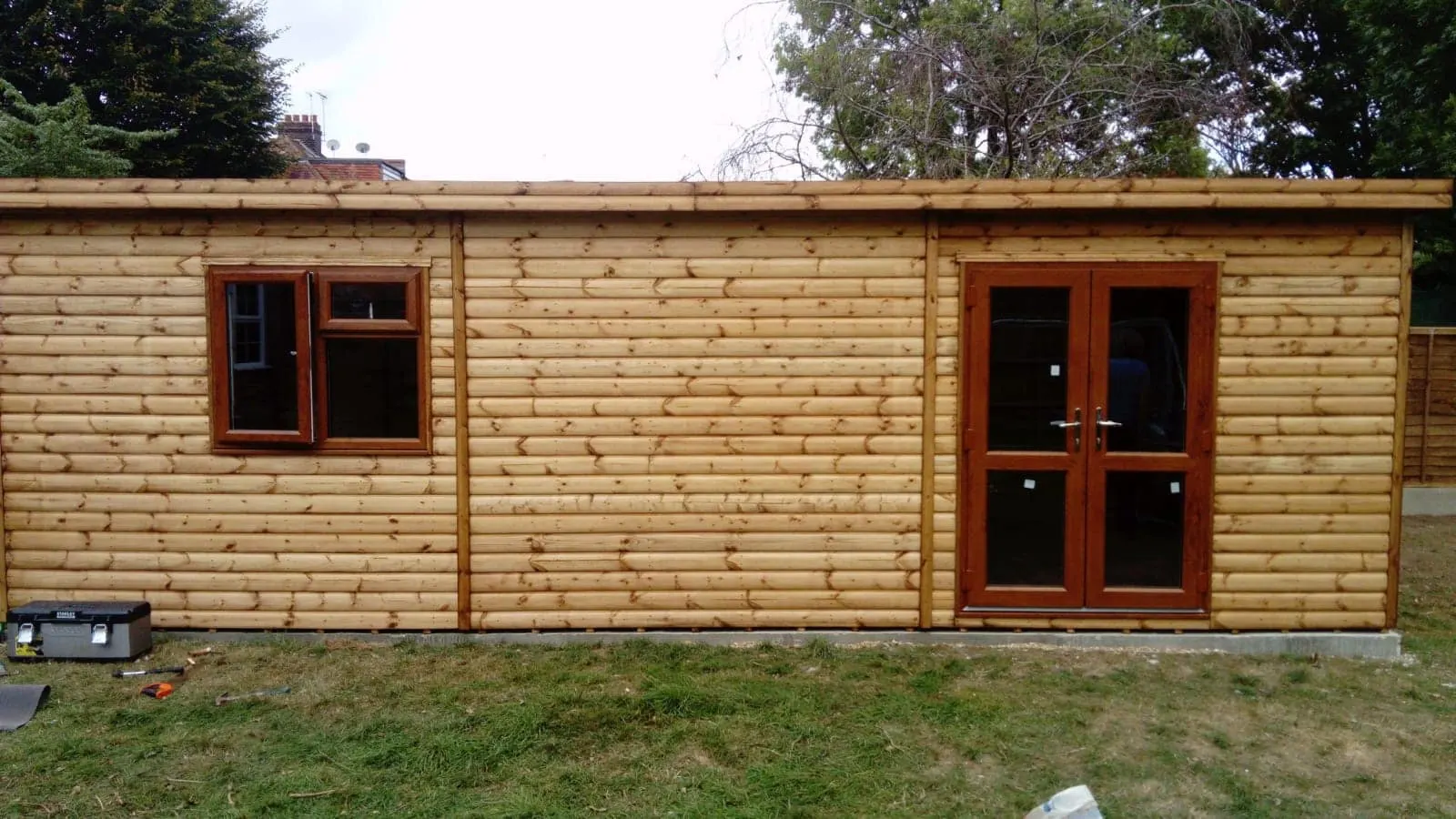 Images Herts Garden Buildings