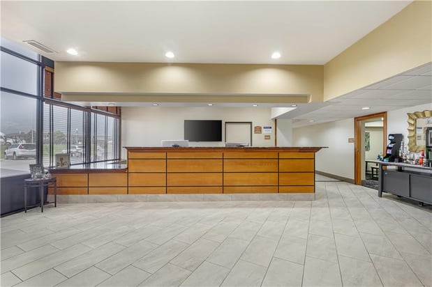 Images Best Western Plus York Hotel & Conference Center