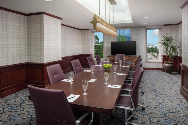 Images The Skirvin Hilton Oklahoma City