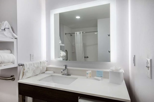 Images Hampton Inn & Suites Ruidoso Downs