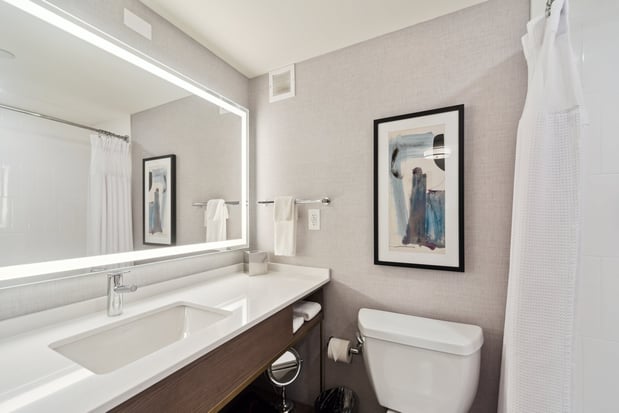 Images Crowne Plaza Lansing by IHG