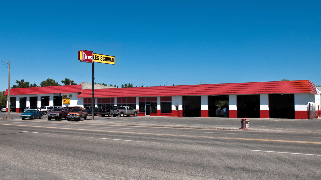 Les Schwab Tire Center