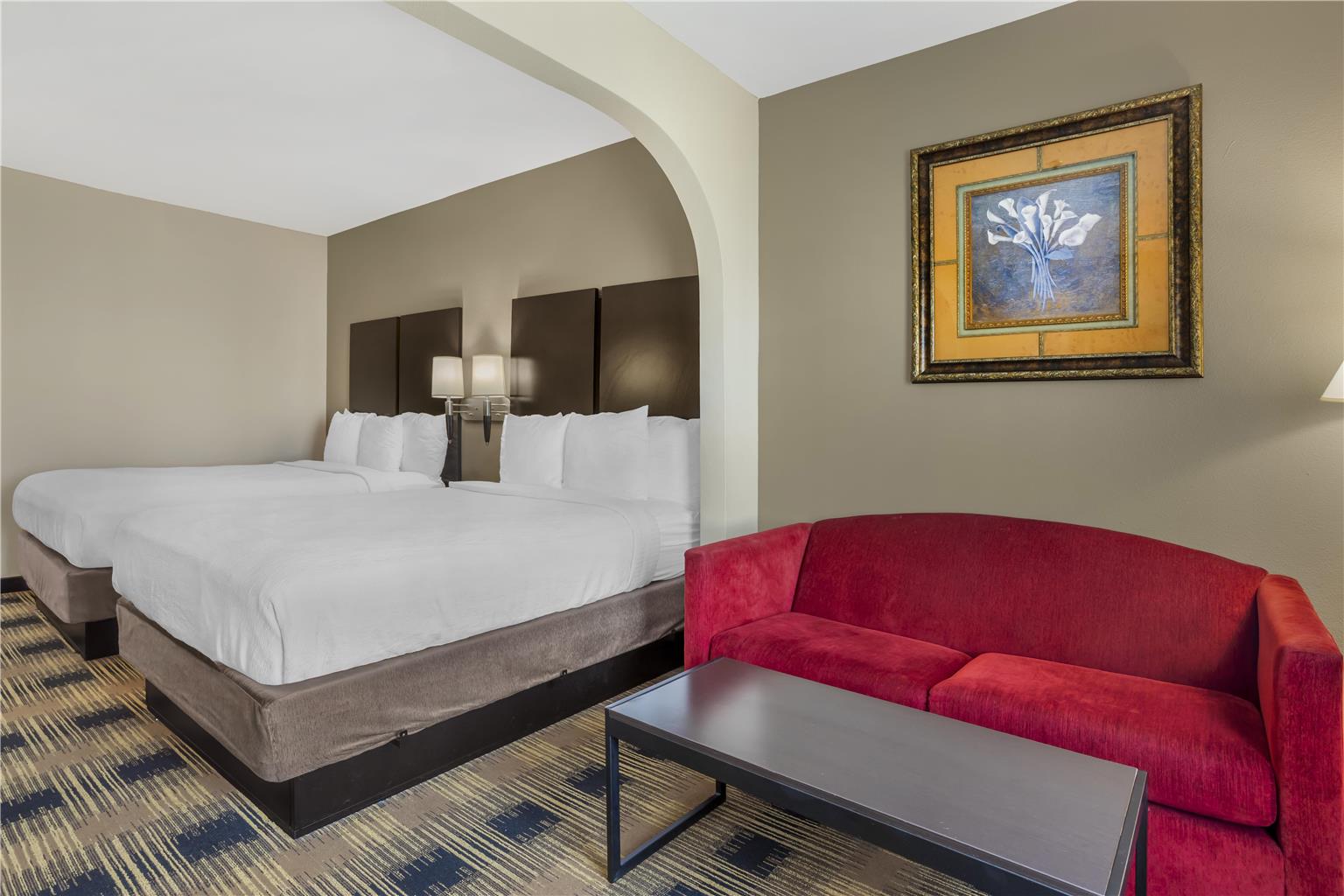 2 Queen Suite