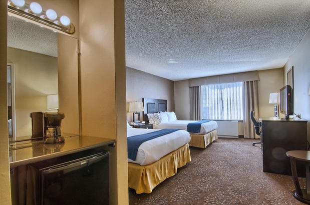 Images Holiday Inn Express Detroit-Birmingham, an IHG Hotel