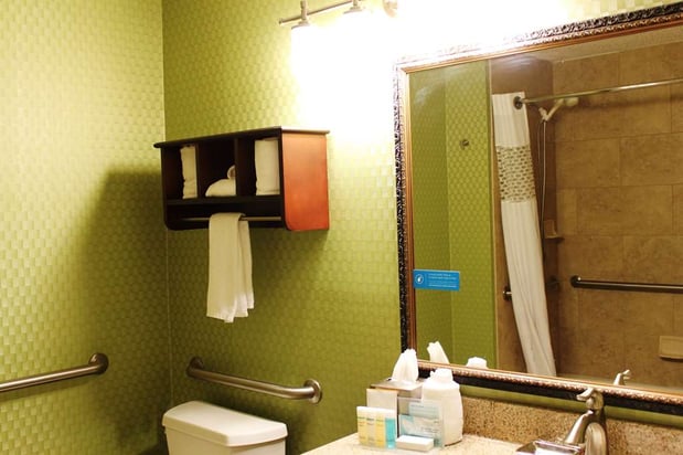 Images Hampton Inn Perry