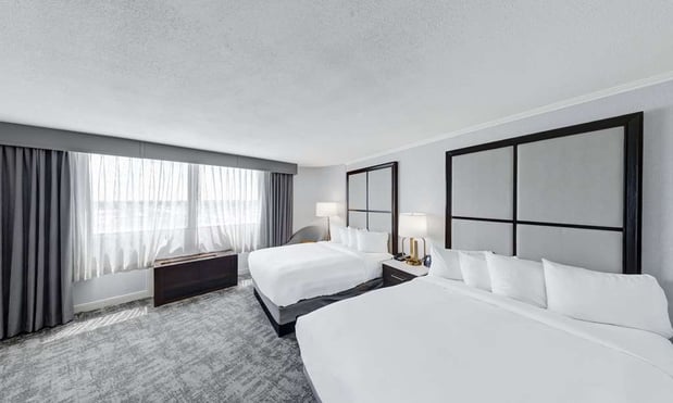 Images Hilton Chicago/Oak Lawn