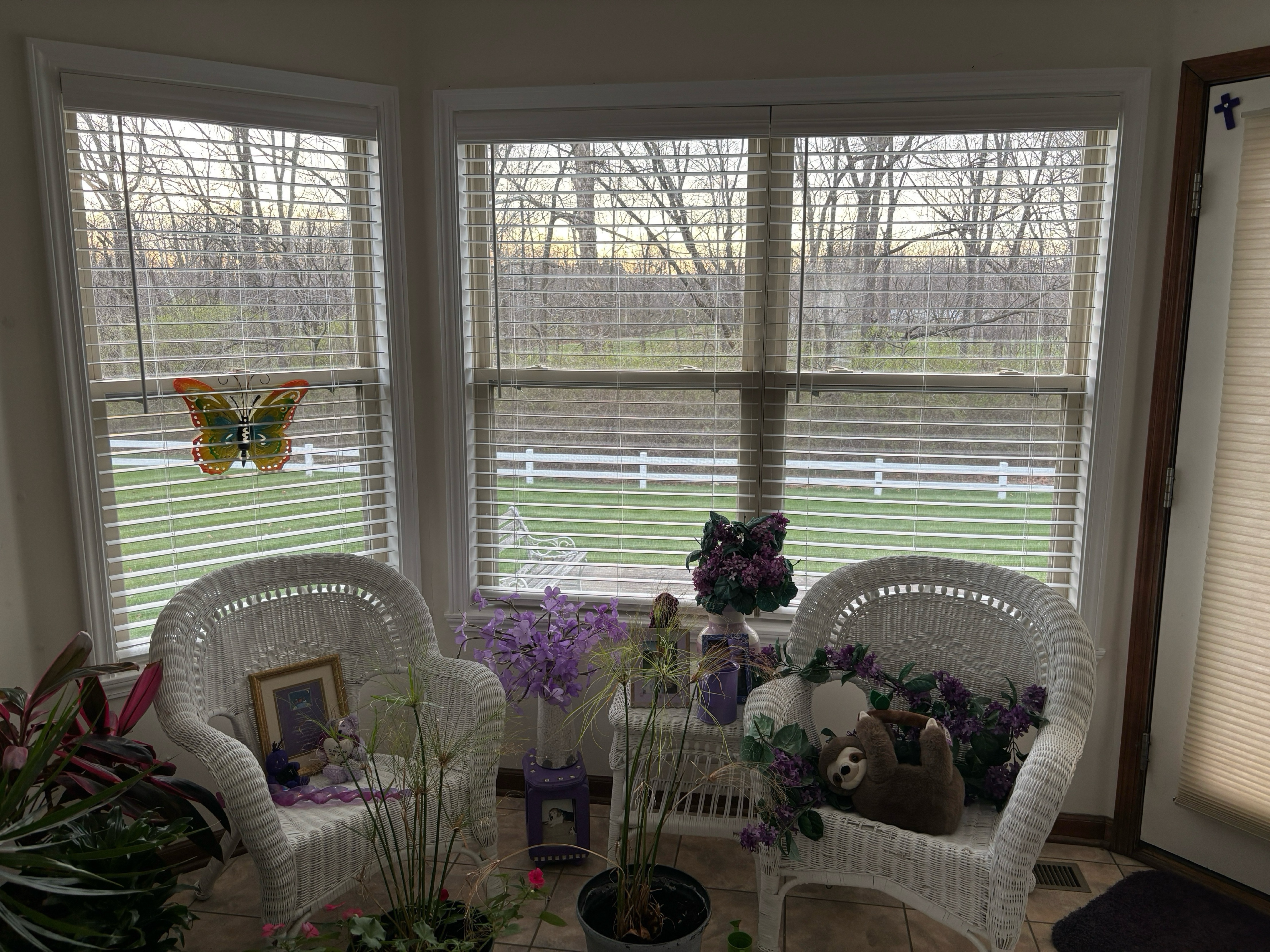 Faux wood blinds - timeless beauty but still affordable