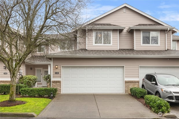 Images Tiffany Weil- Real Estate Broker/Tacoma, WA