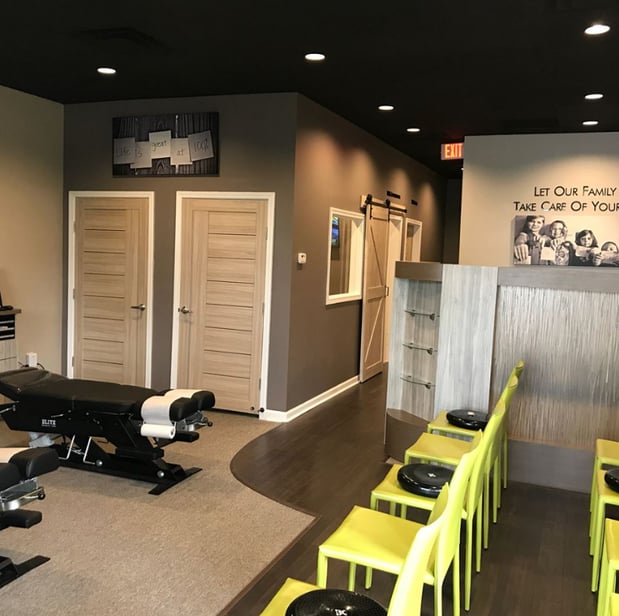 Images 100% Chiropractic - Sharpsburg