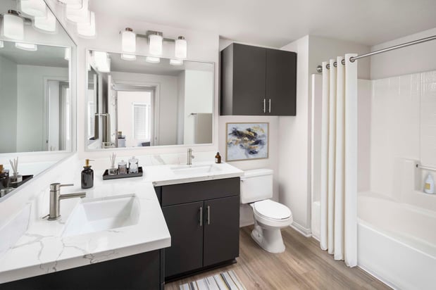 Images Camden Tuscany Apartments