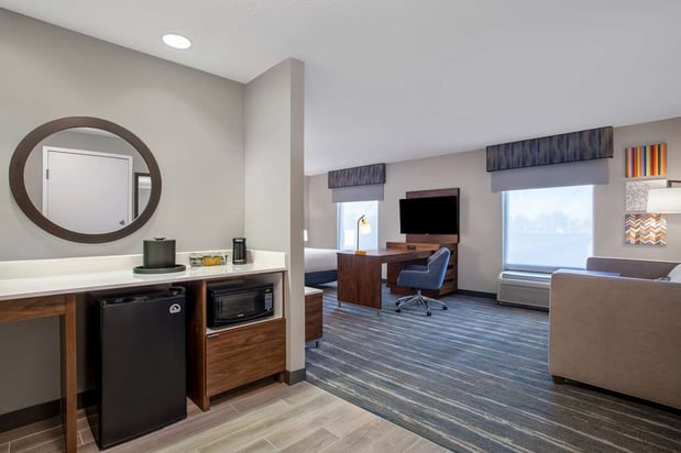 Images Hampton Inn & Suites Muncie