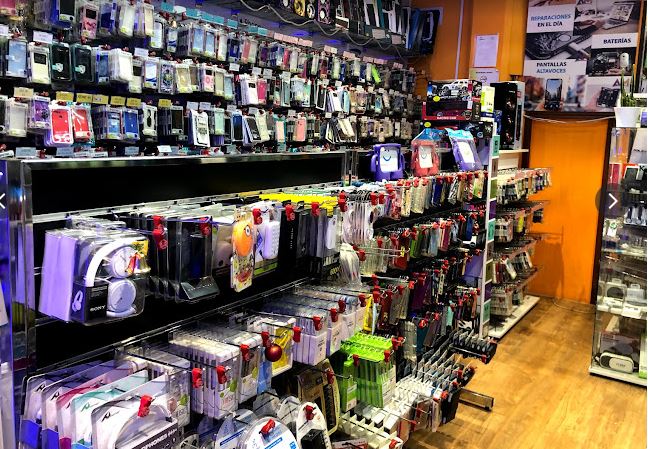 Images A&M Moviles Soria - Reparación Express -Moviles Nuevos -Cambiar Pantalla 30 Min