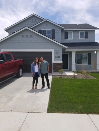 Images Jenna Nash, REALTOR | Resolute Realty | Silvercreek Realty Group
