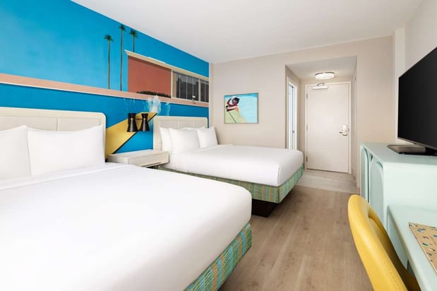 Images Hotel Continental Miami Beach, Tapestry Collection by Hilton