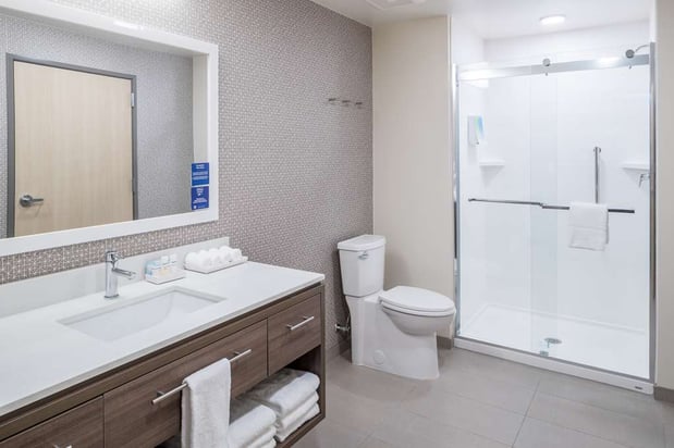 Images Home2 Suites by Hilton Cape Canaveral Cruise Port