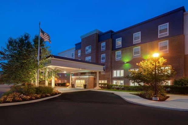 Images Hampton Inn & Suites Yonkers