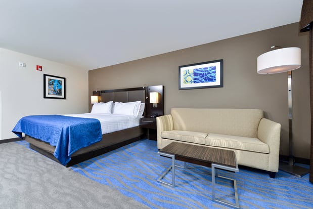 Images Holiday Inn Express & Suites St. Louis West-O'Fallon by IHG