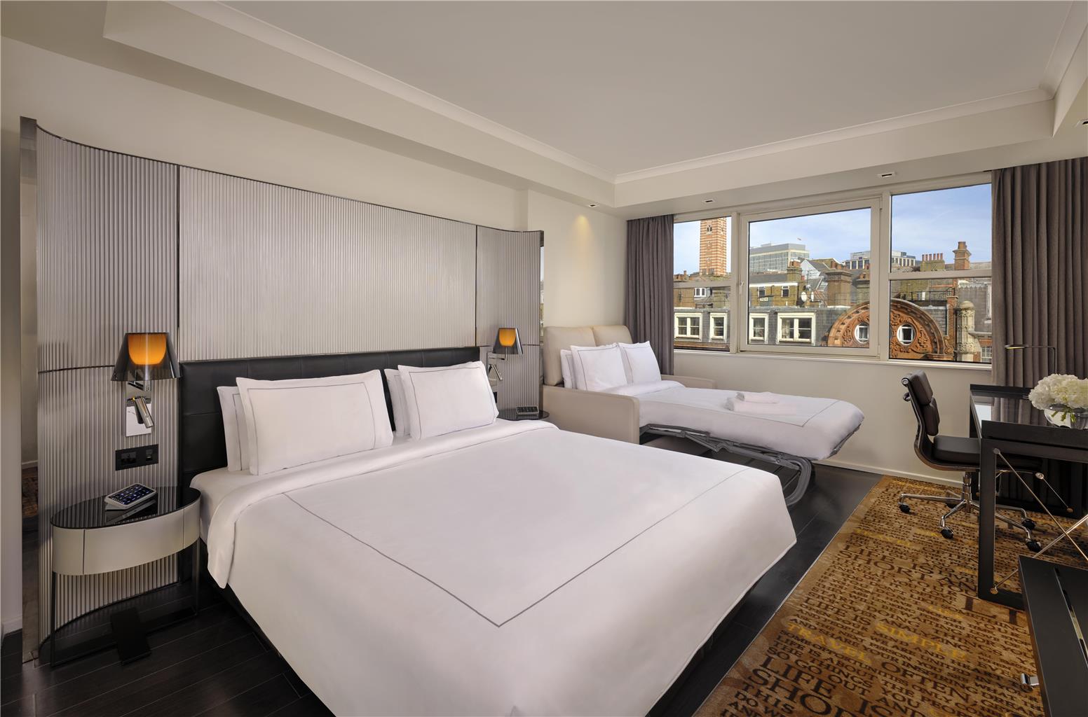 Executive King Room with Double Sofa Bed
