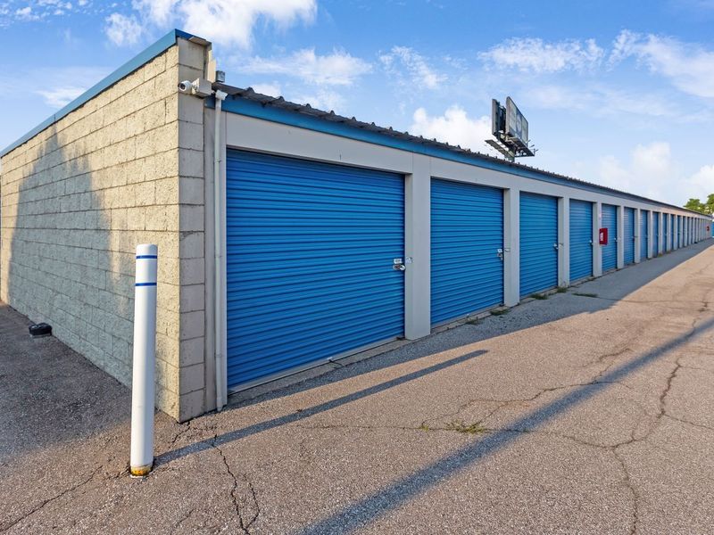 Exterior Units - Storage Express at 2158 Holiday Ln, Franklin, IN 46131