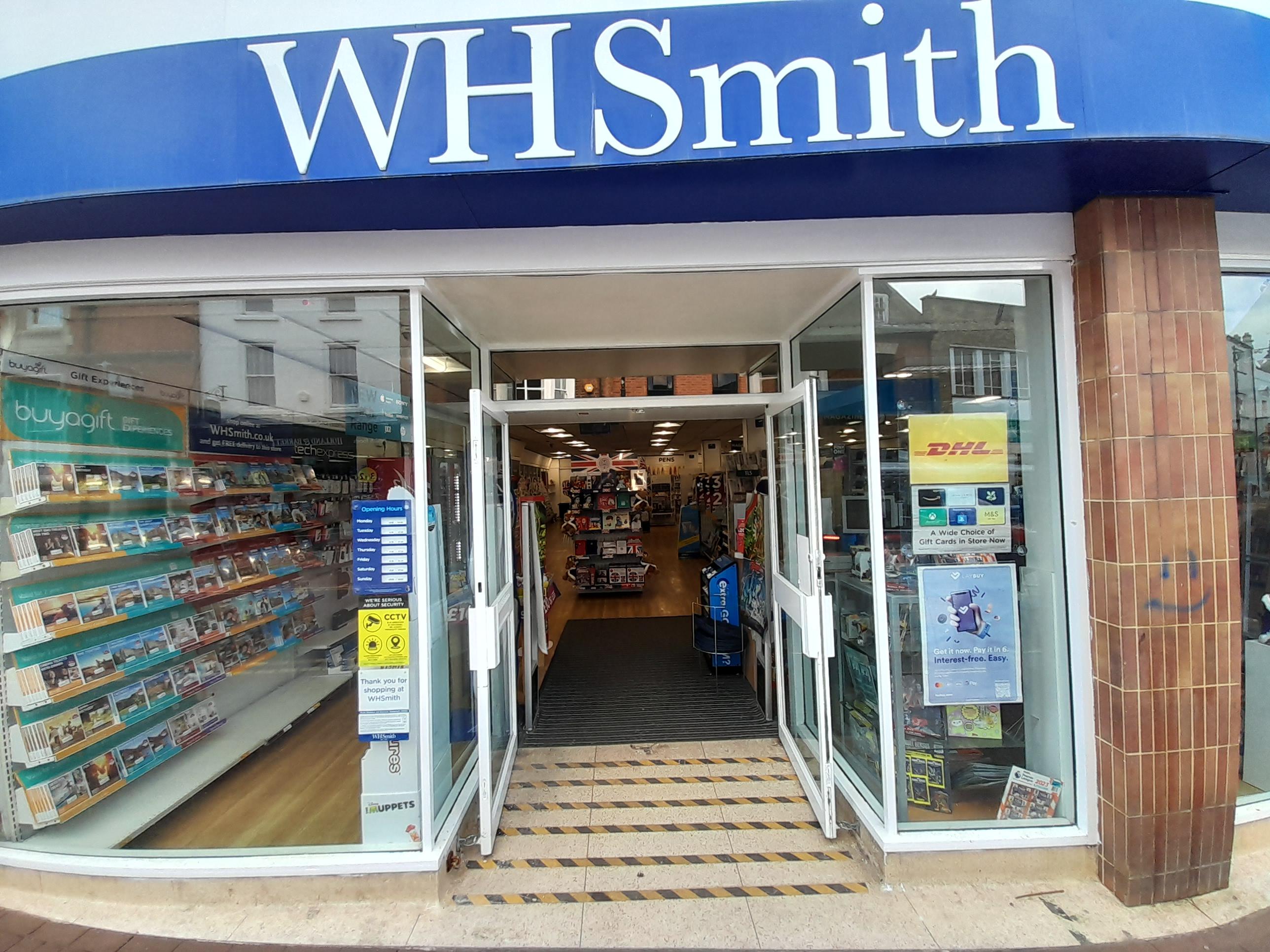 Images DHL Express Service Point (WHSmith Spalding)
