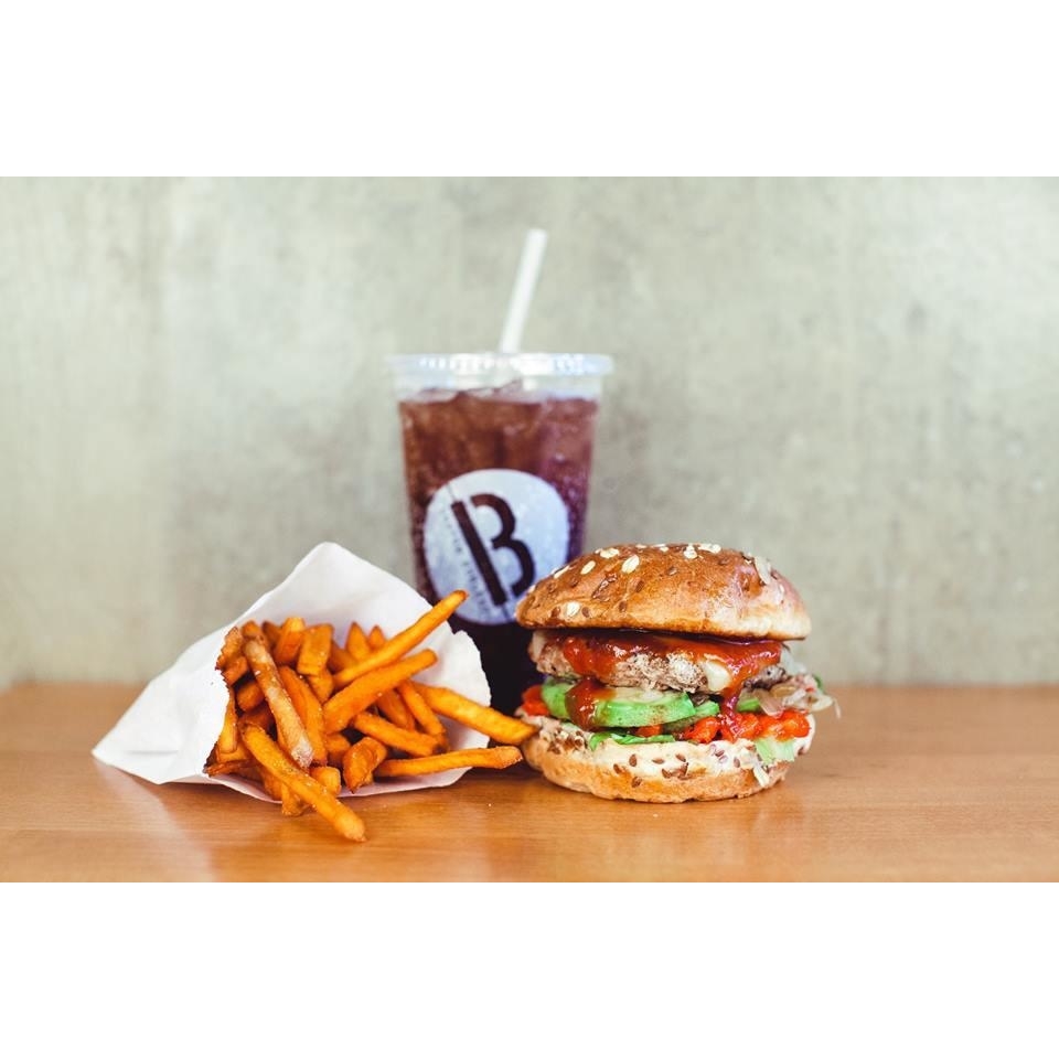 BUILT Custom Burgers Stonestown