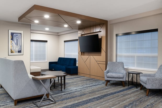 Images Holiday Inn Express & Suites Portland-Jantzen Beach by IHG