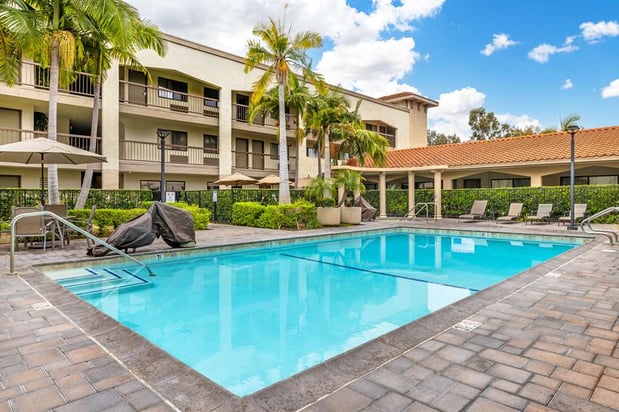 Images Best Western Plus Orange County Airport North