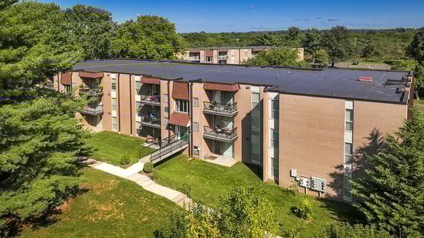 Images Summit Trace Apartments