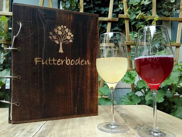 Bild 3 von Futterboden