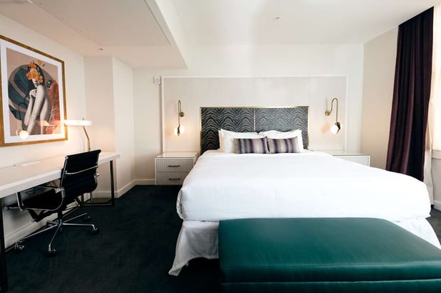 Images The Kelly Birmingham, Tapestry Collection by Hilton