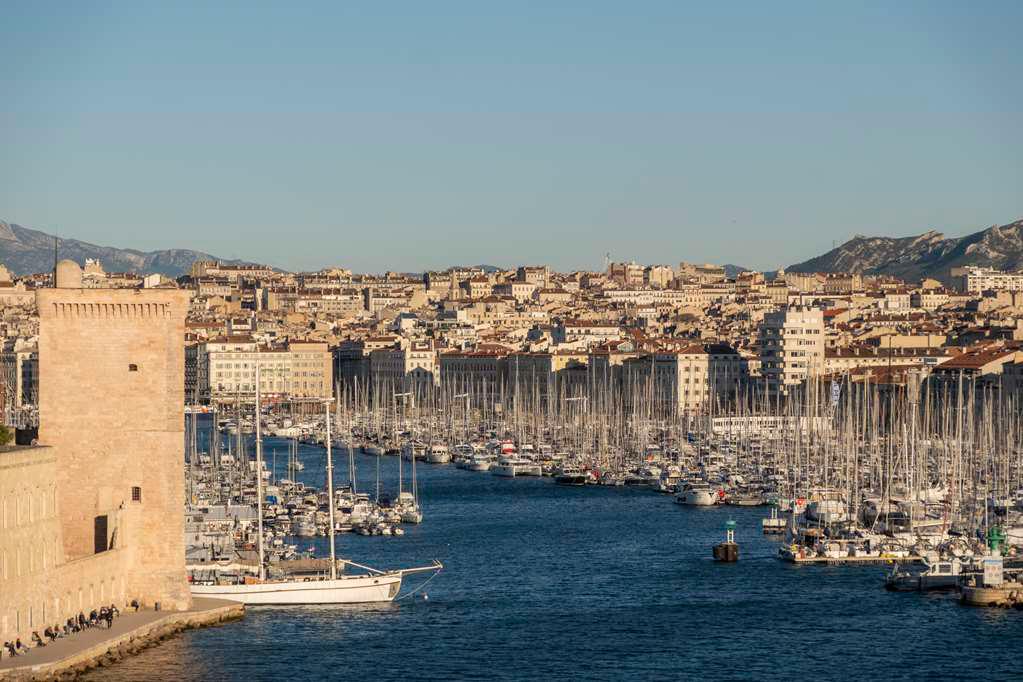 Images Radisson Blu Hotel, Marseille Vieux Port
