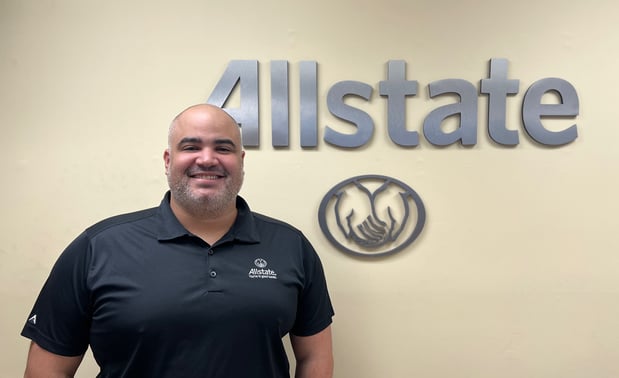 Images Shamir Montanez-Johnson: Allstate Insurance