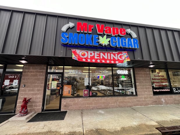 Images CoinFlip Bitcoin ATM - Mr Vape Smoke & Cigar (Flemington)