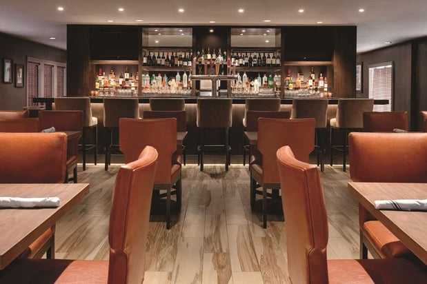 Images Embassy Suites by Hilton Scottsdale Resort