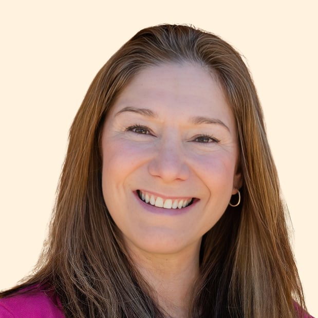 Images Lisa Ayn Tange, Counselor