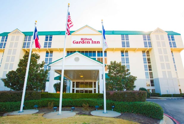 Images Hilton Garden Inn Dallas/Market Center