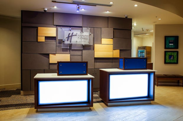 Images Holiday Inn Express & Suites Louisville Downtown by IHG