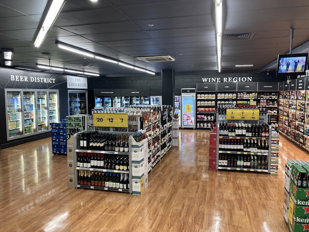 Images Liquorland Warrawong (Bayview)