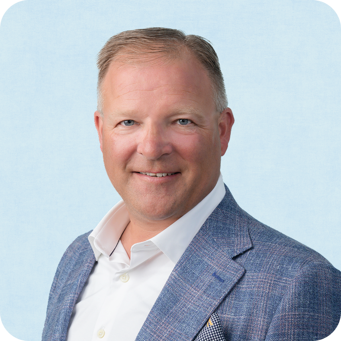 David Smith headshot.