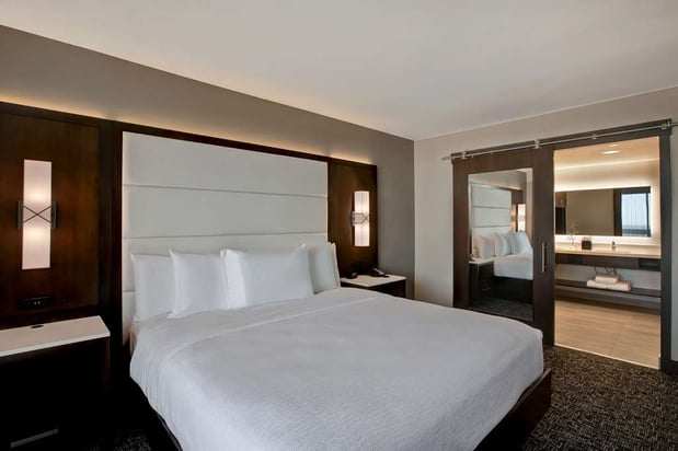Images Embassy Suites by Hilton Oklahoma City Northwest