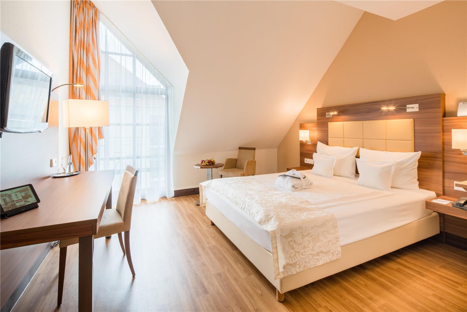 Best Western Plus Hotel Am Schlossberg, Europastrasse 13 in Nuertingen