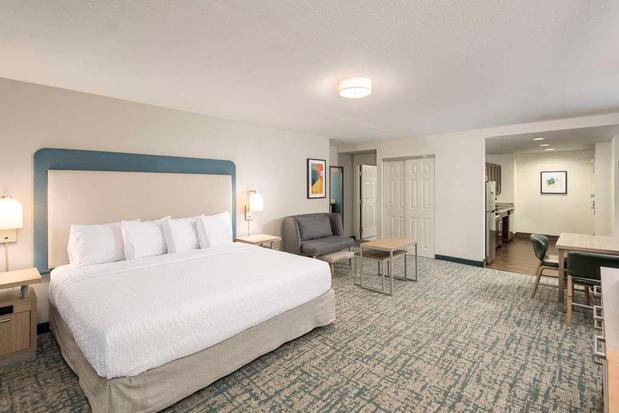 Images Homewood Suites by Hilton Miami-Airport/Blue Lagoon