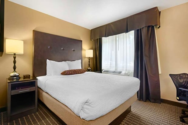Images Best Western Plus Yakima Hotel