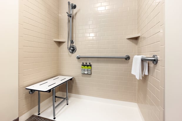 Images Candlewood Suites Building J0550